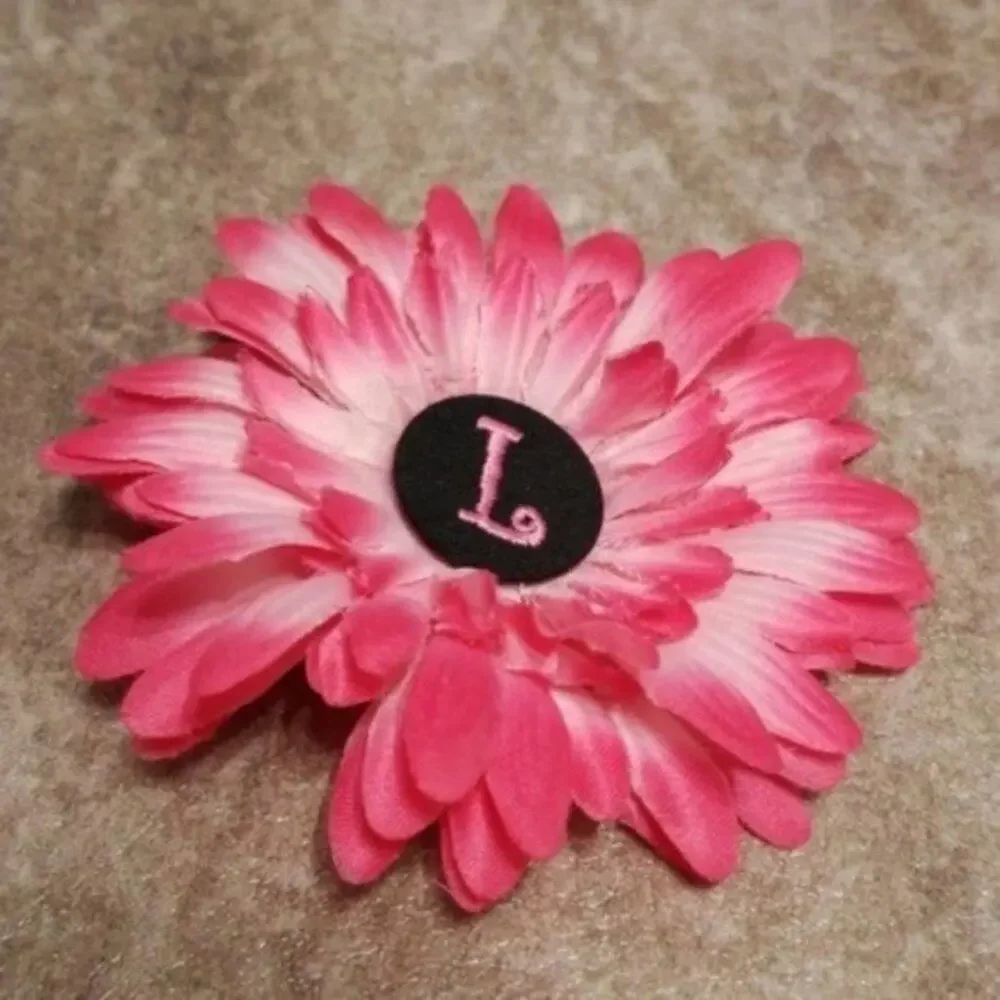 Handmade Girls Hairbow Bundle, Leila and L, Clips Flower - Picture 3 of 5